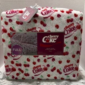 Cherry Coke Full Size Velvet Plush 4 Piece Sheet Set